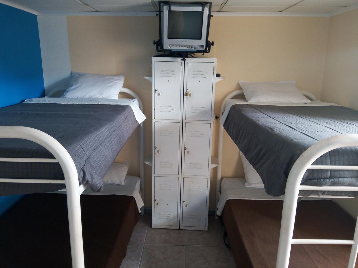 Hostel Room Aruba Oranjestad Esterno foto